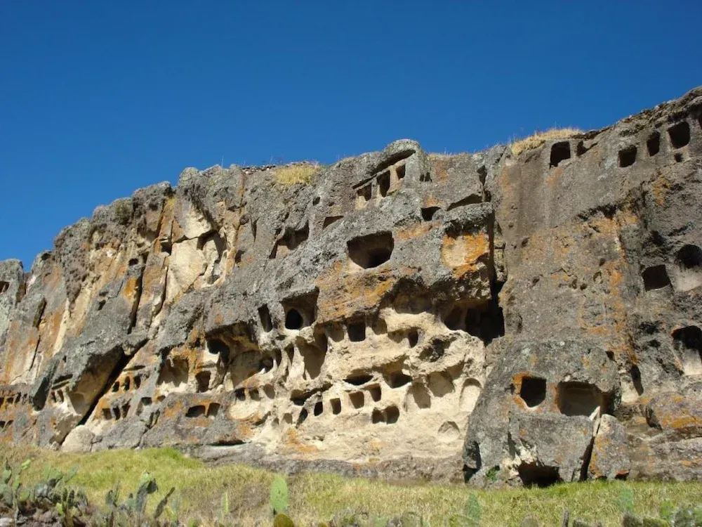 Otuzco windows